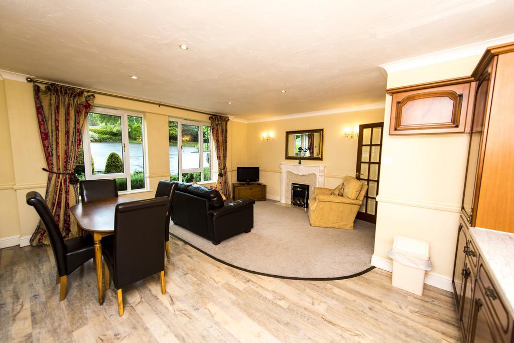The Birchover Residences Darley Abbey Derby Exterior foto